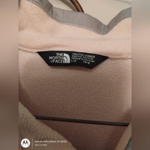 Girls Youth Junior Large North Face pullover, lightweight Pale pink gray 1/2 zip
